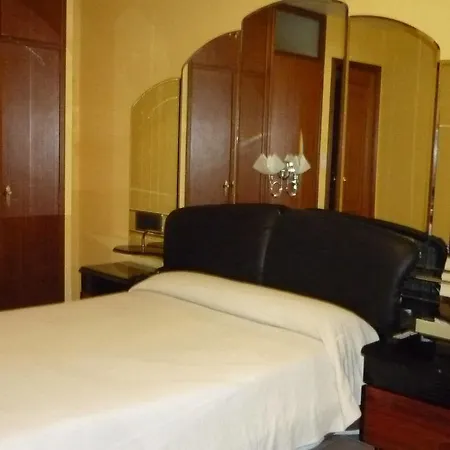 Hotel Francisco Javier *